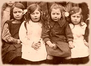 Girls 1919
